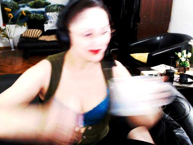 1imperatriza live sex show