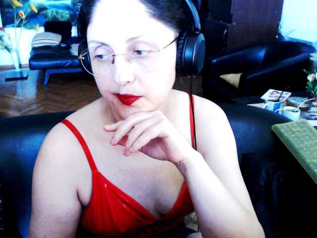 1imperatriza live cam on BongaCams