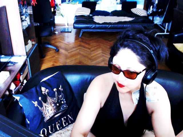 1imperatriza live sex show