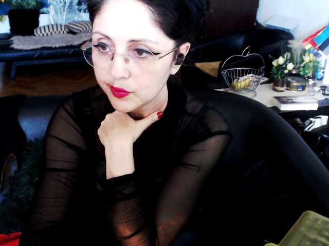1imperatriza, live now on BongaCams