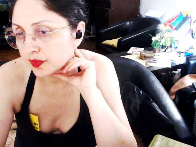 1imperatriza live cam on BongaCams