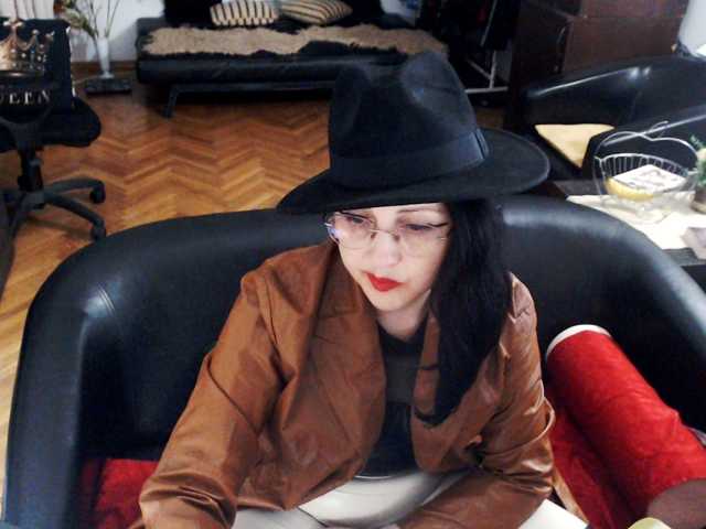 1imperatriza live cam on BongaCams