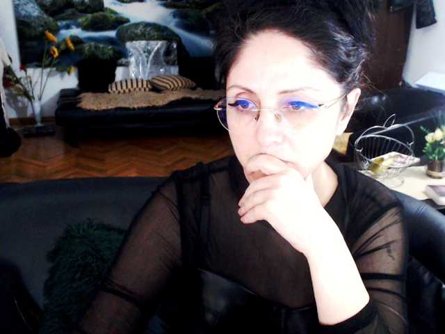 1imperatriza, live now on BongaCams