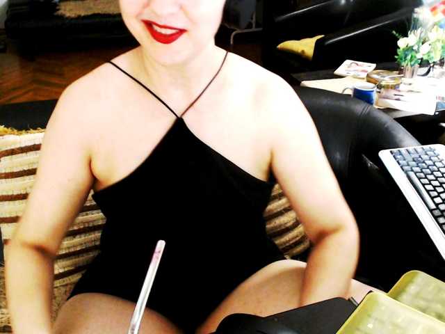 1imperatriza live cam on BongaCams
