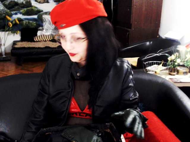 1imperatriza live cam on BongaCams