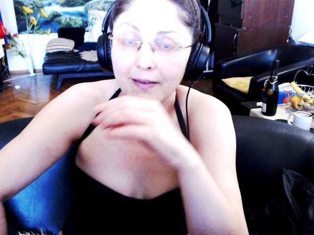 1imperatriza live cam on BongaCams
