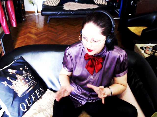 1imperatriza's BongaCams show and profile