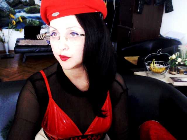 1imperatriza live cam on BongaCams