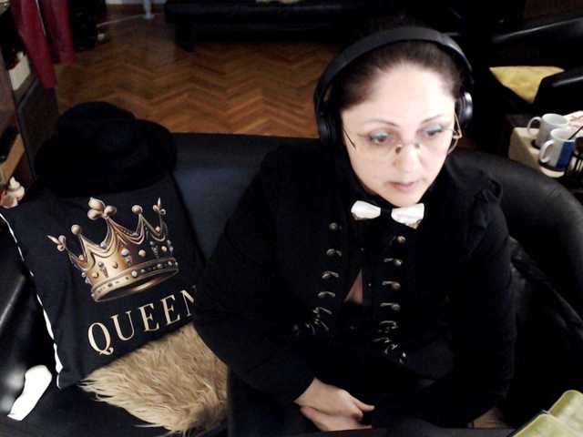 1imperatriza cam belle