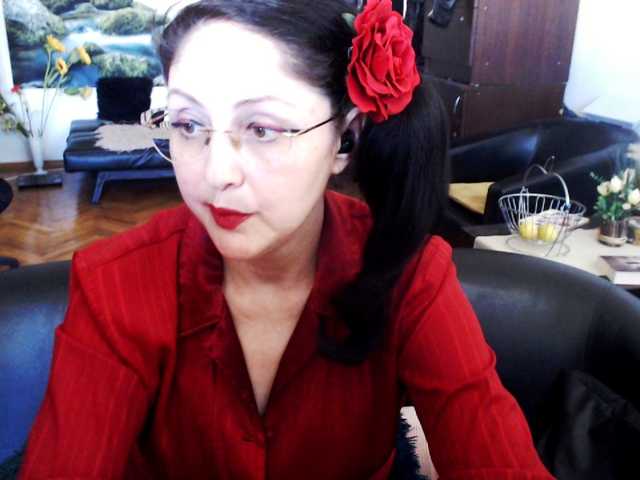 1imperatriza live cam on BongaCams