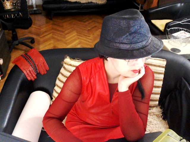 1imperatriza live cam on BongaCams