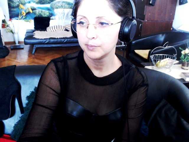 1imperatriza, live now on BongaCams