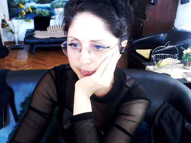 1imperatriza, en directo ahora en BongaCams