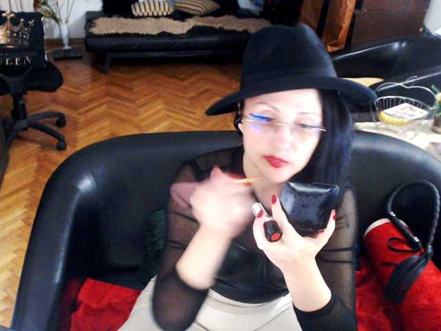 1imperatriza live cam on BongaCams