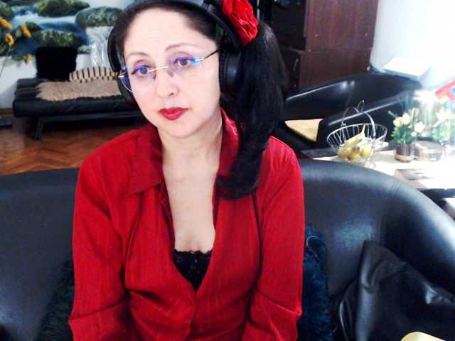 1imperatriza live cam on BongaCams