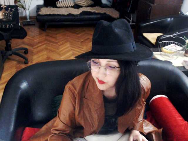 1imperatriza live cam on BongaCams