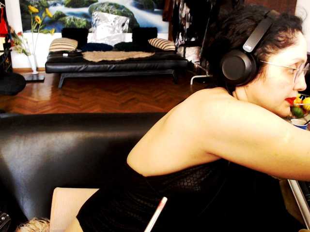 1imperatriza live cam on BongaCams