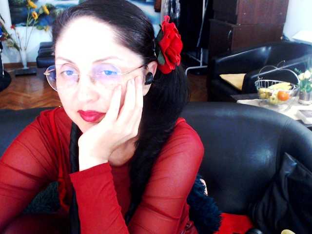 1imperatriza live cam on BongaCams