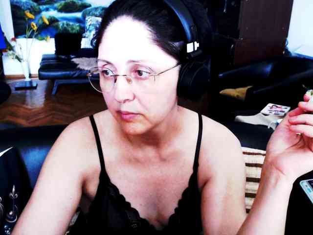 imperatrizads's live room