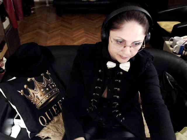 モデル: ImperatrizaDS