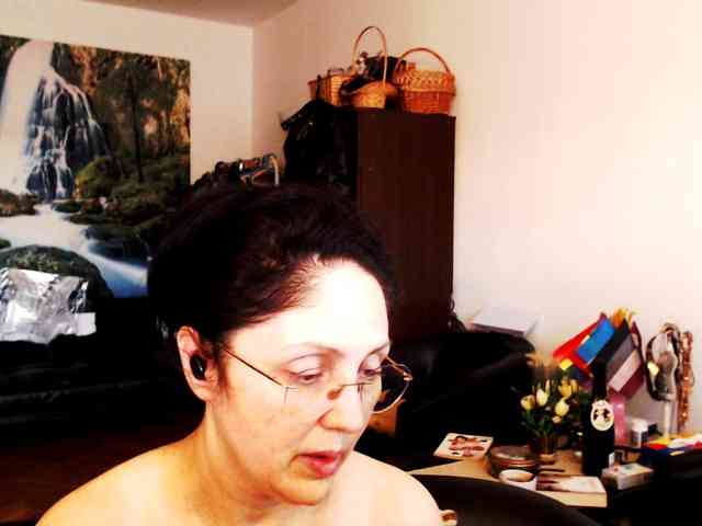 1imperatriza Live Webcam on BongaCams