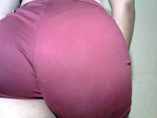 flordodeserto live cam on BongaCams