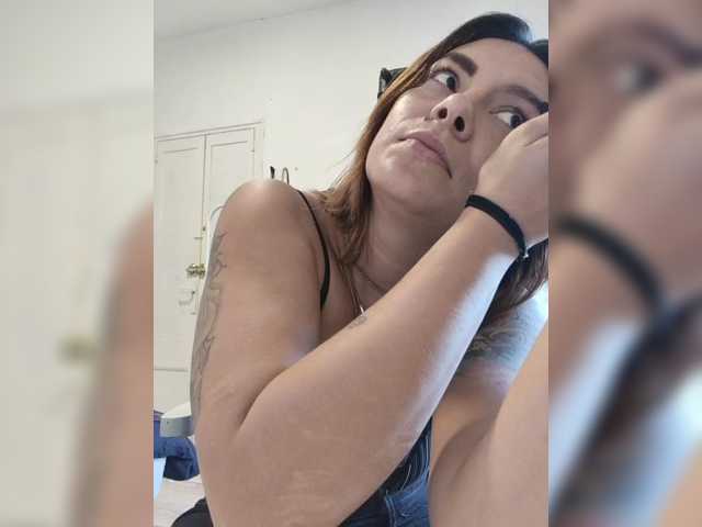Duramapola live cam on BongaCams