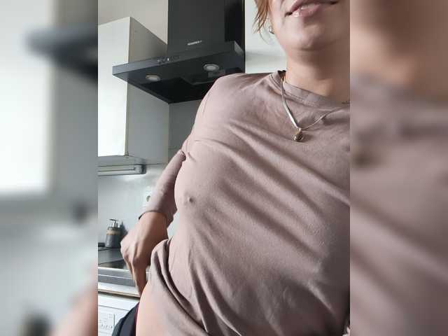 Cocochanell live cam preview
