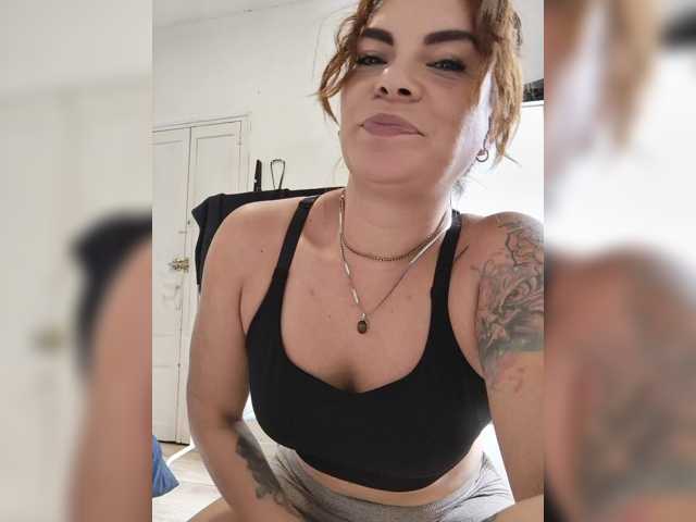 Cocochanell live cam preview