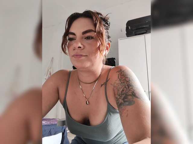 Duramapola in diretta su BongaCams