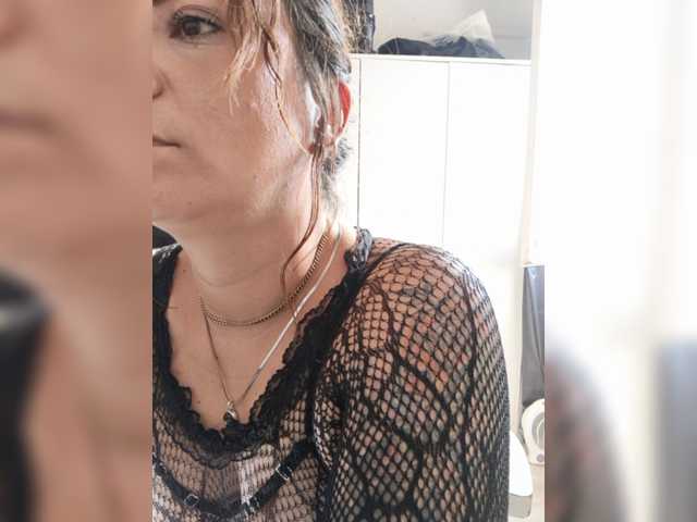 Cocochanell live cam