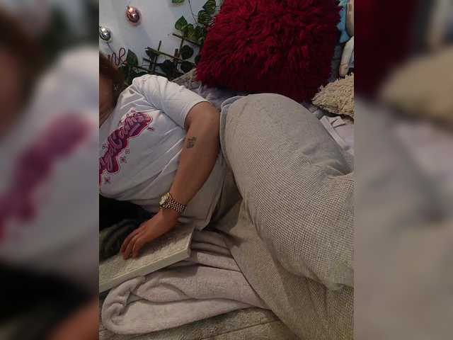 Duramapola's BongaCams show and profile