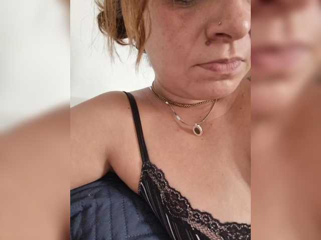 Cocochanell live cam preview