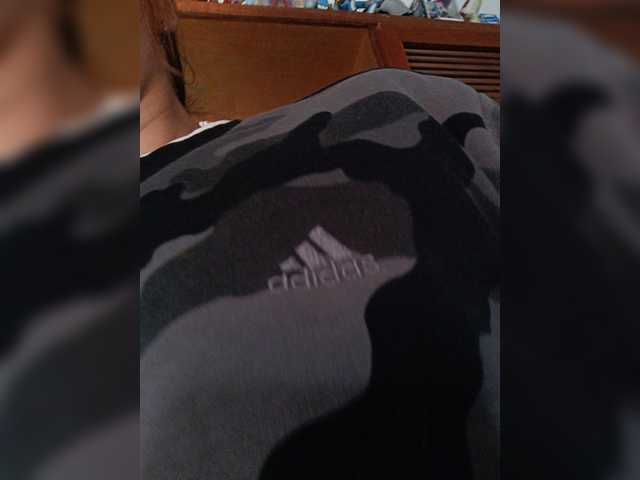 Cocochanell è una delle camgirl italiane più popolari durante uno show su BongaCams. Include i seguenti tag: Latino/Hispanic,Redhead,Trimmed