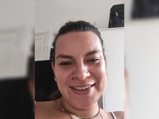 Duramapola, en directo ahora en BongaCams