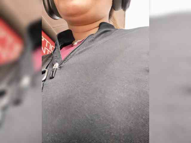 Cocochanell webcam