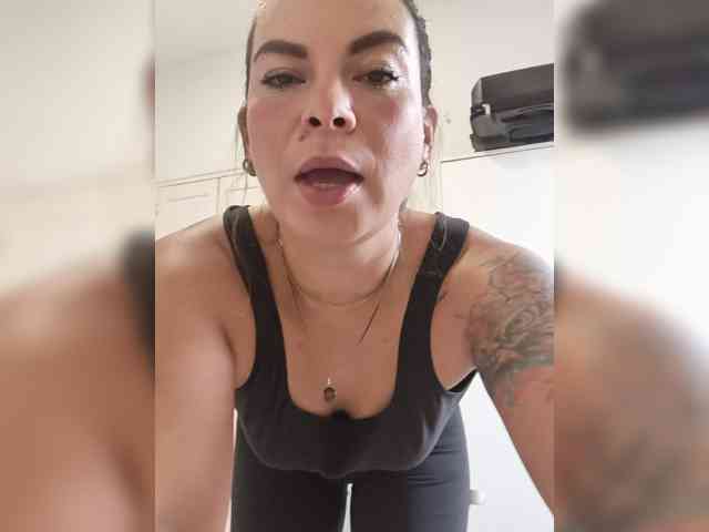 Modella: Cocochanell