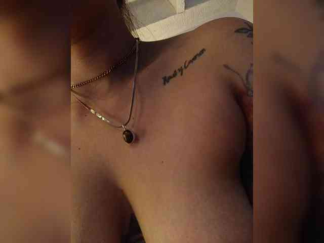 Cocochanell webcam