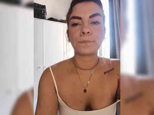 Modella: Cocochanell