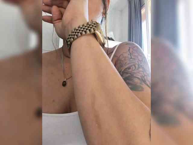 Modella: Cocochanell