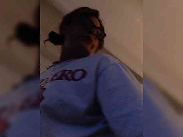Cocochanell webcam