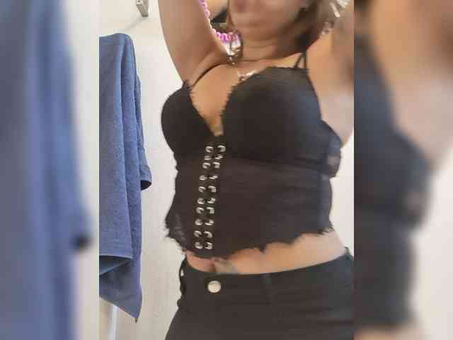 Cocochanell webcam