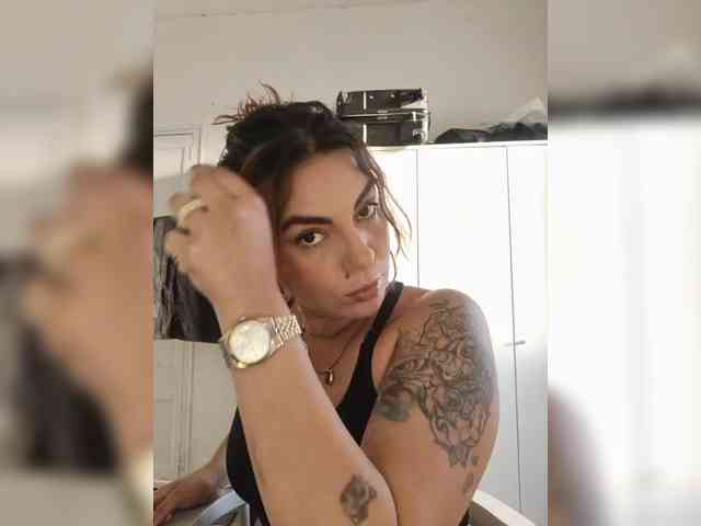 Modella: Cocochanell