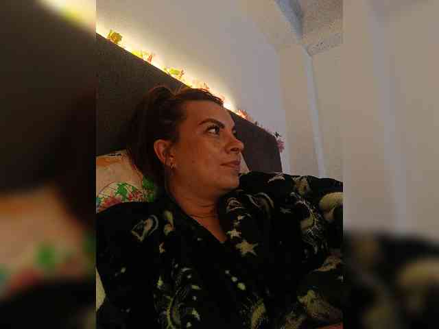 Cocochanell webcam