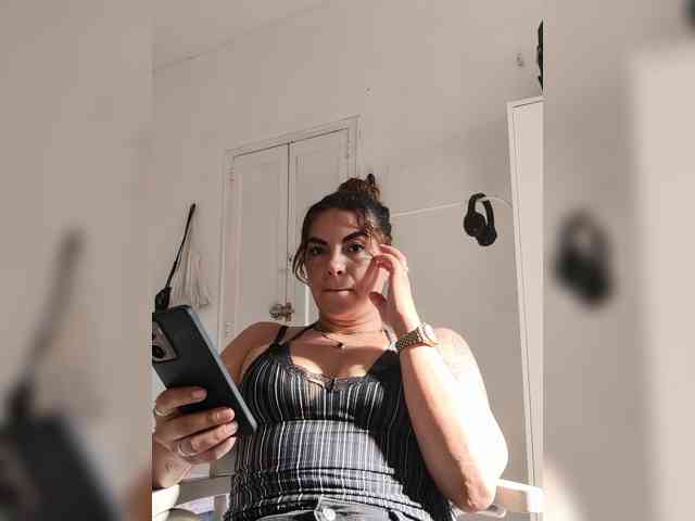 Cocochanell webcam