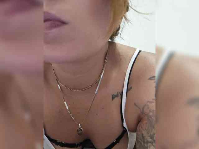 Model: Cocochanell
