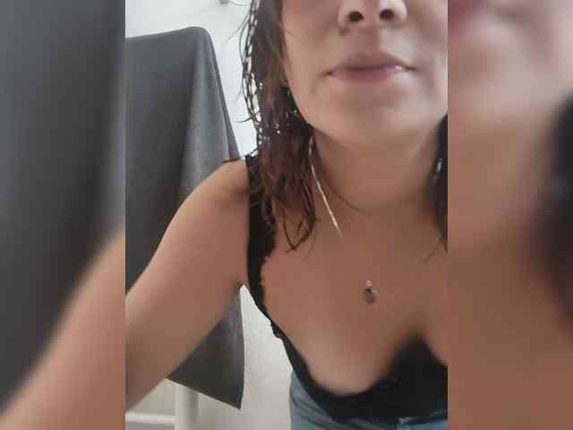 Cocochanell webcam