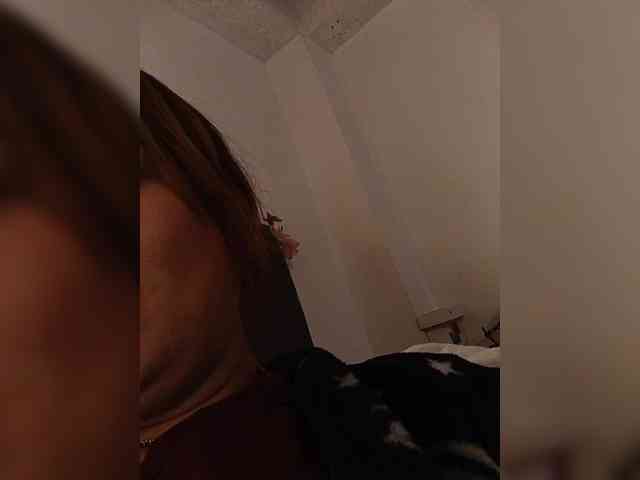 Cocochanell webcam