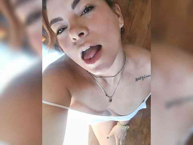 Cocochanell webcam