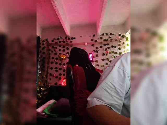 Cocochanell webcam